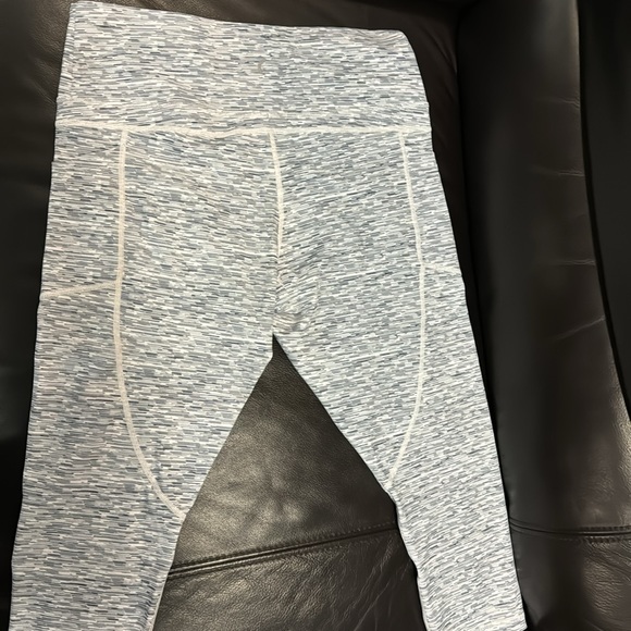 Zyia Cropped leggings - Picture 2 of 3